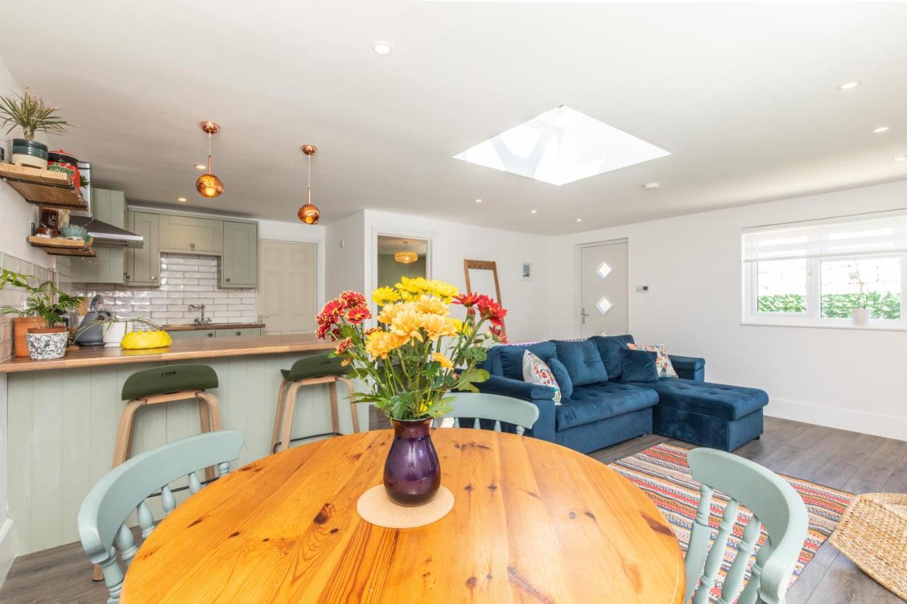 Beach, Hills, Food, Scenic Walks-The Kelp House. Peacehaven Extérieur photo