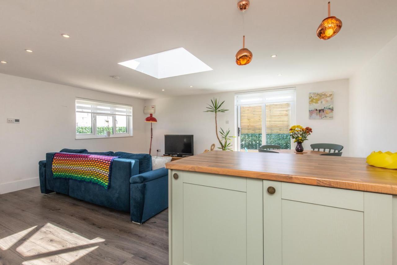 Beach, Hills, Food, Scenic Walks-The Kelp House. Peacehaven Extérieur photo